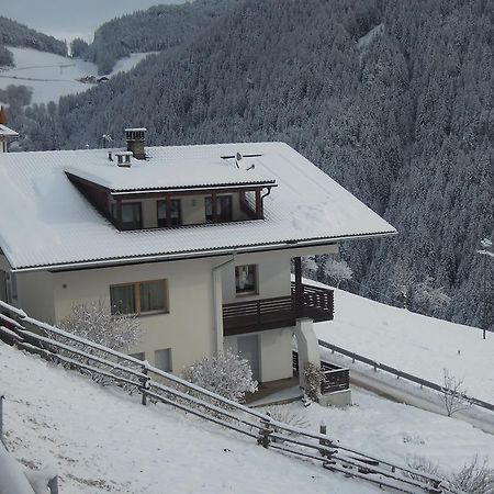 Haus Tasser San Lorenzo di Sebato Zewnętrze zdjęcie