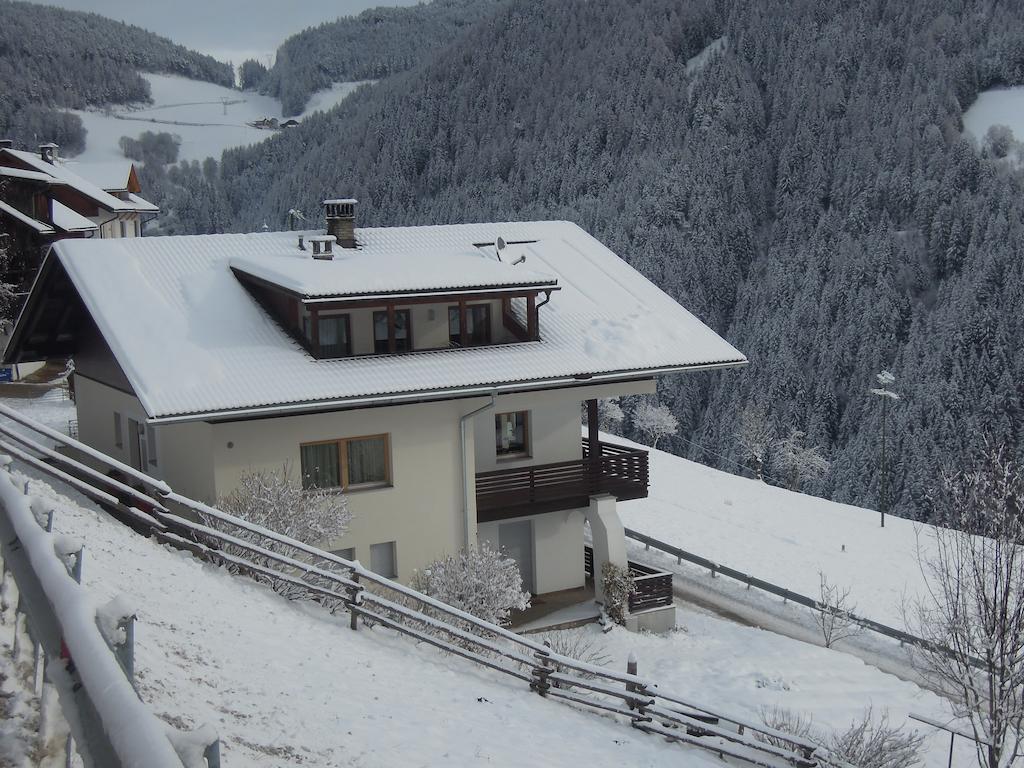 Haus Tasser San Lorenzo di Sebato Zewnętrze zdjęcie